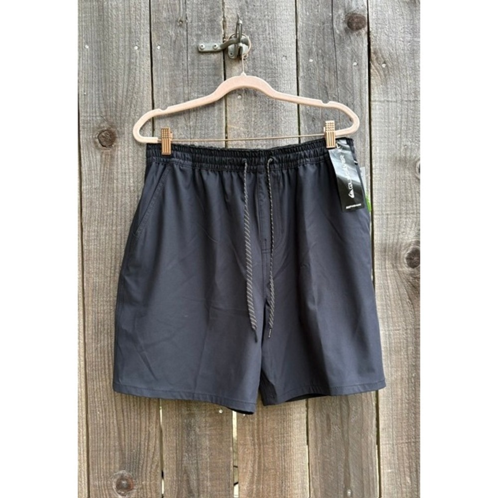Quiksilver Taxer Amphibian 18 Black Hybrid Shorts Mens L NEW